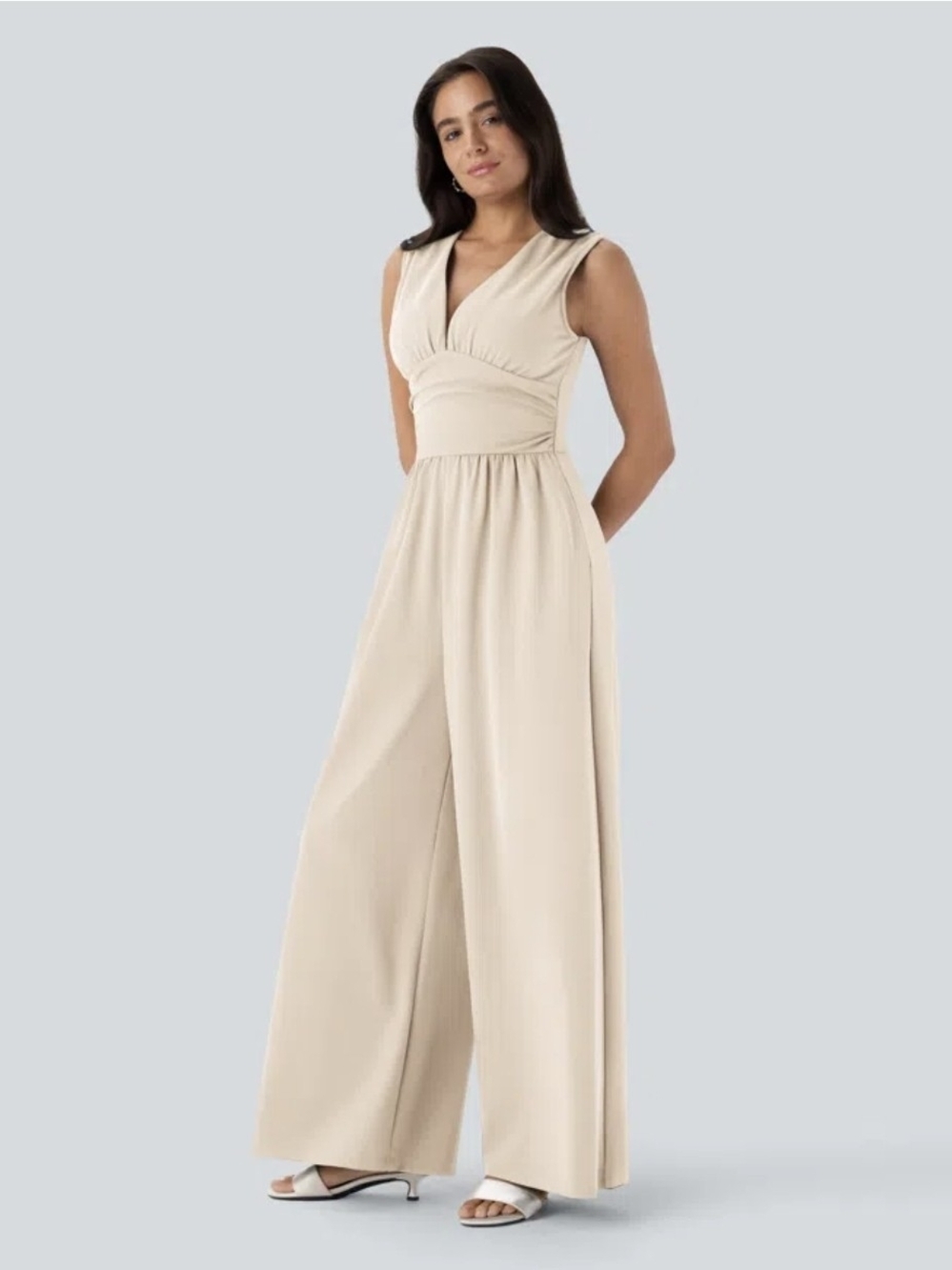 NWT Halara V-Neck Wide-Leg Ruched Jumpsuit Pockets XS-S Regular